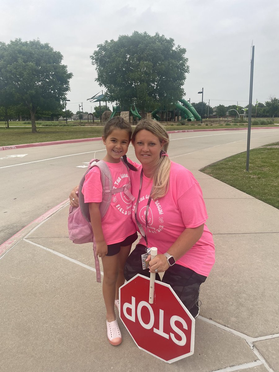 Ready for field day! Hopefully the rain stays away today! <a href="/SonntagElem/">Sonntag Elementary</a> <a href="/SonntagSpecials/">Sonntag Specials</a>