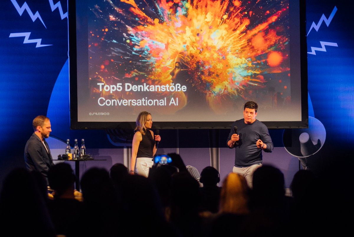 ExperienceOneAG's tweet image. Bääm! 💥 Conversational AI – Vom Hype zum Use Case!

Insights, Learnings und konkrete Anwendungsbeispiele für Brands und Unternehmen bei der #OMR23. #health #publicsector #Automotive 

Die Aufzeichnung gibt’s in Kürze. 🙌

#conversationalAI #ChatGPT #CX #AI #digitaltransformation