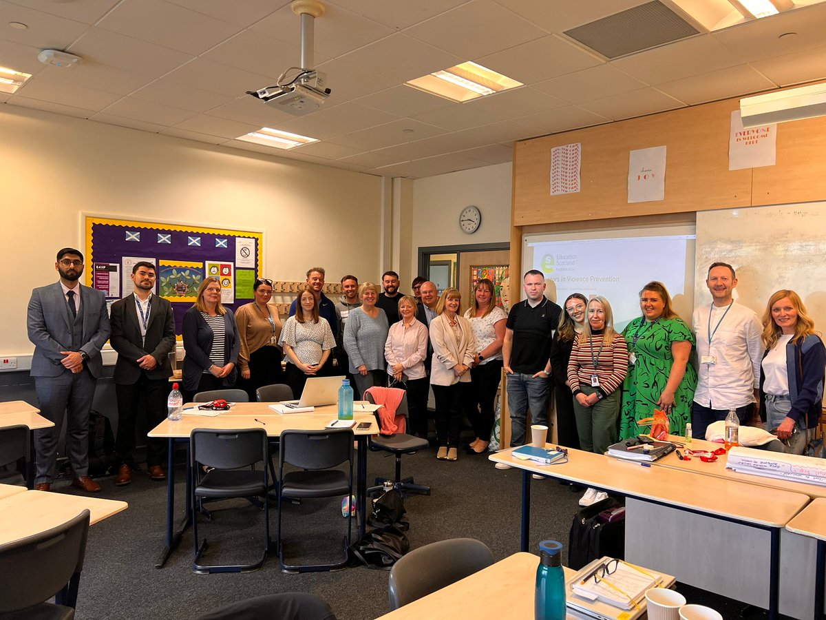 Yesterday brought a great visit to @EastRenCouncil with colleagues from @WilliamwoodHS @WoodfarmHigh @MearnsCastleHS @StLukesHigh @stninianshs @BarrheadHighSch and @PoliceScotland for MVP Capacity Building…excited to see how the teams continue to grow! #mvpscotland #preventgbv