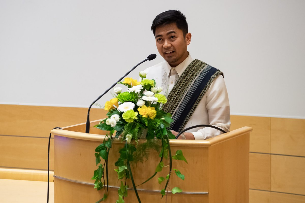 UniEastFinland's tweet photo. “We have grown not only academically, but also as individuals, who are now equipped with knowledge, skills, and experiences that will shape our futures,” said Rester Solis, a graduate from the MDP in Public Health, at the #UEF #GraduationCeremony. Excellent speech! 👏 #madeinuef https://t.co/y8PCt6JXTE