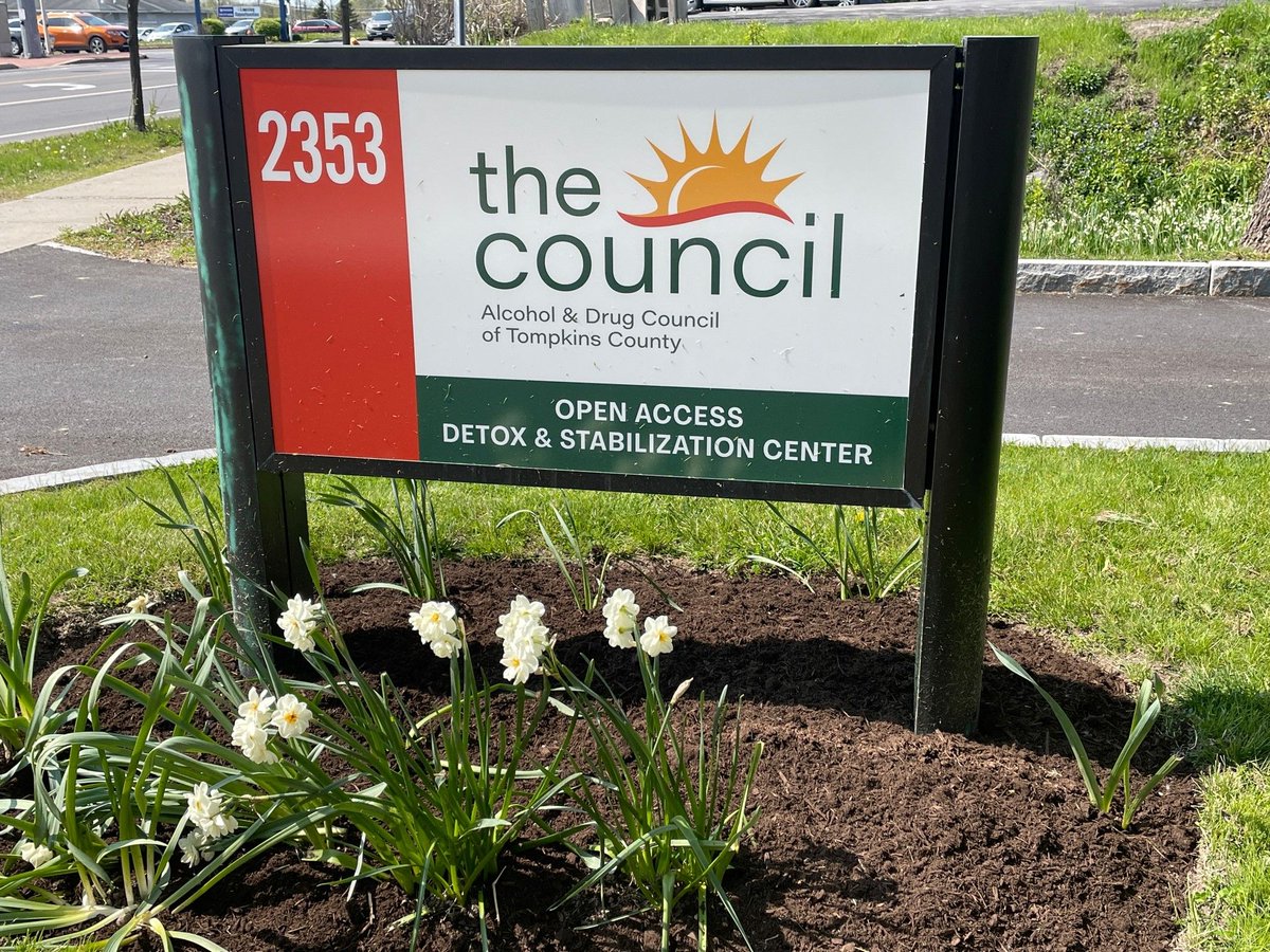 UnityHouseofCC's tweet photo. Unity House strives to be a good partner with others in the CNY community. Yesterday, we cheered as the Ithaca Alcohol &amp; Drug Council cut the ribbon on their new rehab and detox treatment center. (1) https://t.co/jDAXj1Y7NJ