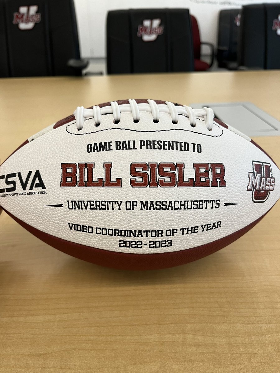 A big congratulations to our guy Bill Sisler on winning the Independent Video Coordinator of the Year! He’s a DUDE‼️