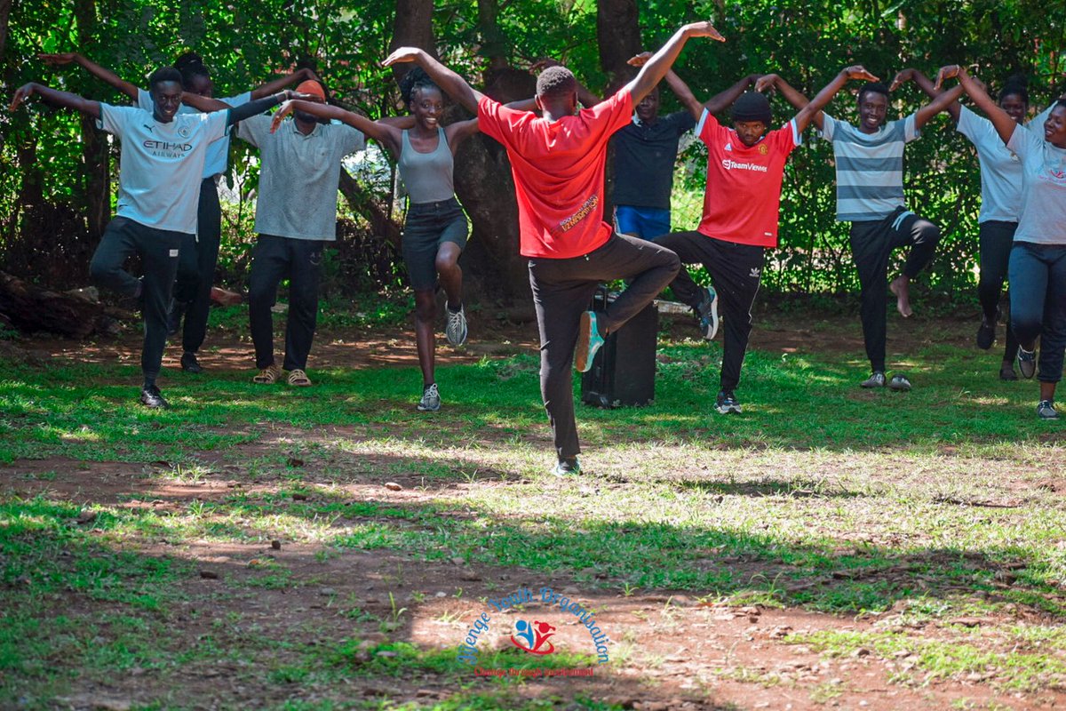 jijengeyouthorg's tweet photo. Feeling good is not just about the food you eat,it's about relaxing and getting your body moving. We did some physical exercises to promote mental health awareness among the team.
#Wellnessfriday
#Changethroughinvolvement https://t.co/BdtSahU2Bh