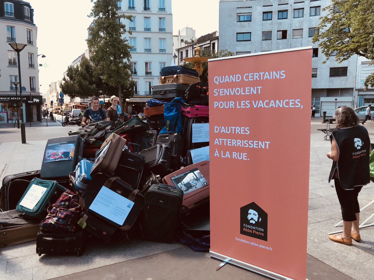 Du jamais vu ! 
Notre Espace Solidarité Habitat à Paris n'a jamais constaté autant d'expulsions locatives, en si peu de temps, parmi les ménages accompagnés. Déjà 16 ménages expulsés depuis le 1er avril dont 12 étaient DALO ou DAHO et parmi eux, 7 sans solution proposée!..