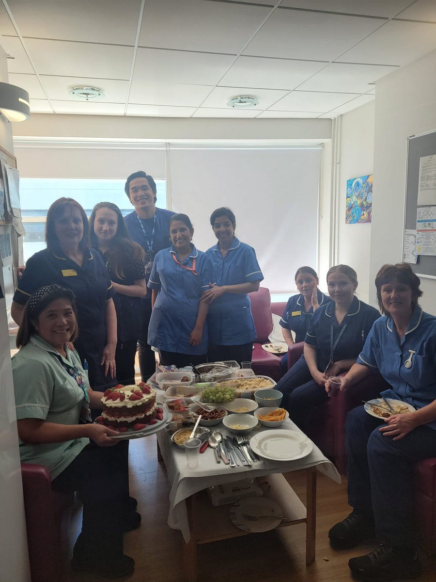 Rachel Birkett (@rachellbirkett) on Twitter photo International Nurses Day being celebrated in style on Crownhill Ward today <a href="/charlie_hennah/">Charlie Hennah</a> <a href="/Nickymetty/">Nicky Metcalfe</a> <a href="/colette_wells/">colette wells</a> <a href="/UHP_NHS/">University Hospitals Plymouth NHS Trust</a> International Nurses Day being celebrated in style on Crownhill Ward today <a href="/charlie_hennah/">Charlie Hennah</a> <a href="/Nickymetty/">Nicky Metcalfe</a> <a href="/colette_wells/">colette wells</a> <a href="/UHP_NHS/">University Hospitals Plymouth NHS Trust</a>