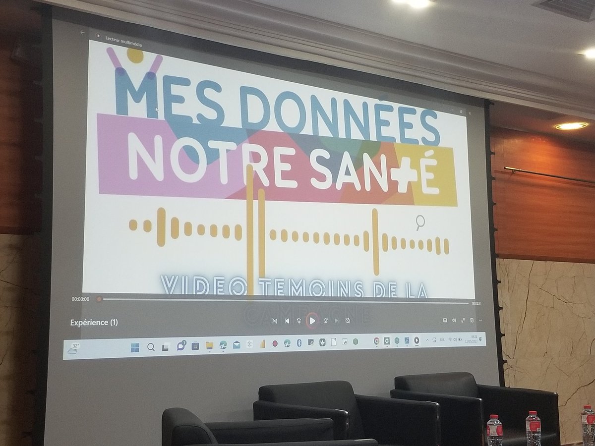 QuenumLorraine's tweet photo. Après le mot de bienvenue de Mr Frank Smith, représentant de Transform Health, les participants ont eu droit à une présentation générale de la campagne "Mes données, Notre santé" et une visualisation de quelques vidéos y afférant. 
#OneWorldbenin
#Transformhealth 
#SymposiumD4H https://t.co/n8qAgglSBM