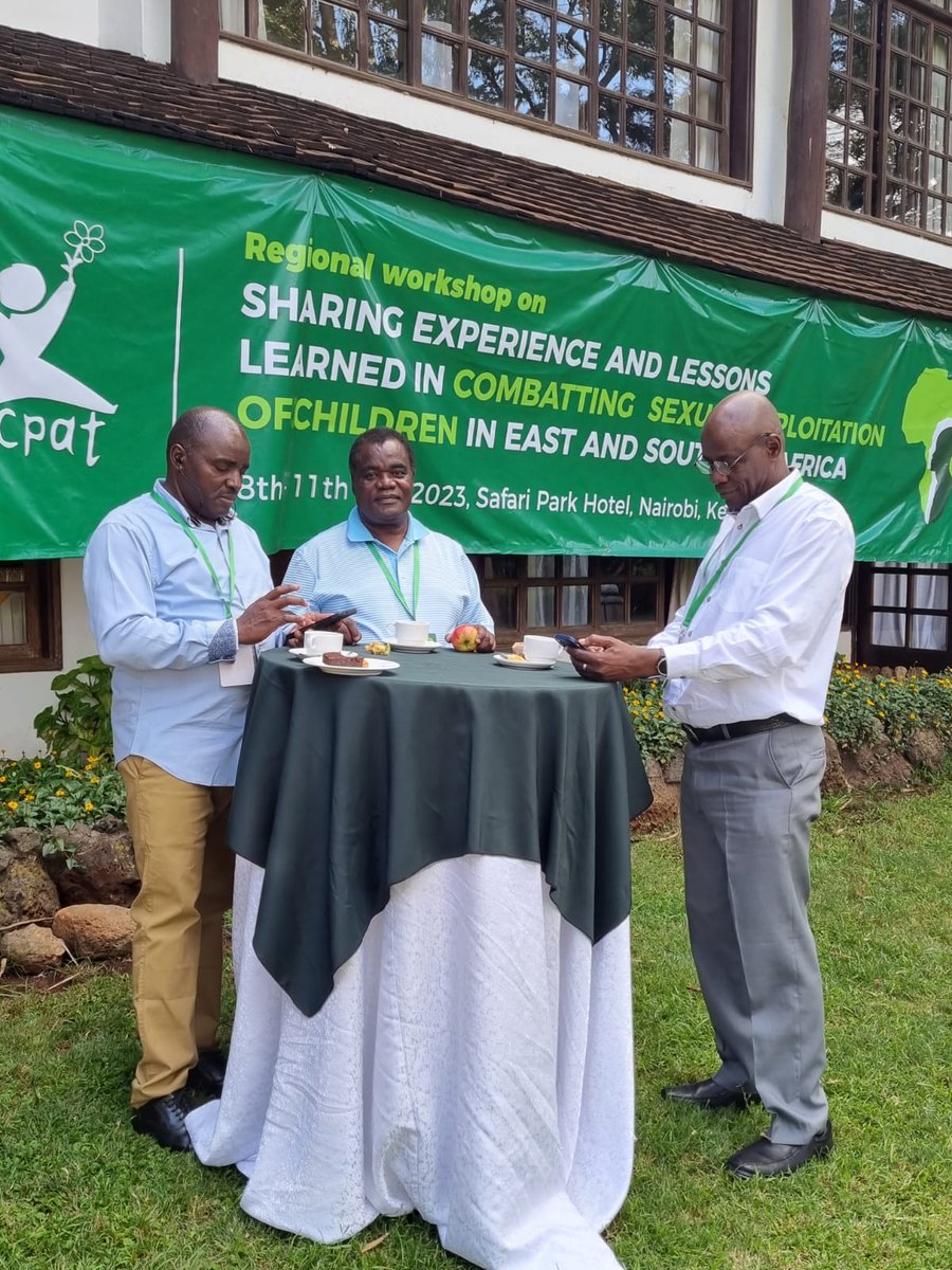 macbainmkanda's tweet photo. Ending Sexual Exploitation for Children should be our collective responsibility. The child who have gone through defilement, online sexual abuse and child.marriages needs mental health support mechnims @acerwc @HabibaRezwana @FDHBankMalawi the need for private sector key https://t.co/hAIqVNRCSK