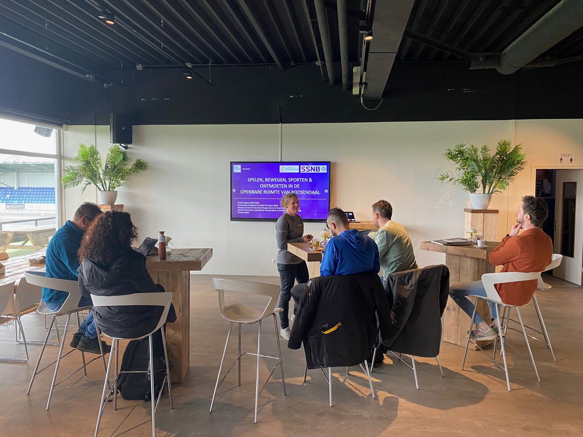 Gemeente Roosendaal en <a href="/Sportservice_NB/">SSNB</a> hebben behoefte aan inzicht in wat goed werkt en wat minder goed werkt in het proces om te komen tot een uitdagende veilige en toegankelijke ruimte om te spelen, bewegen, sporten en ontmoeten.  Weten naar dit onderzoek?