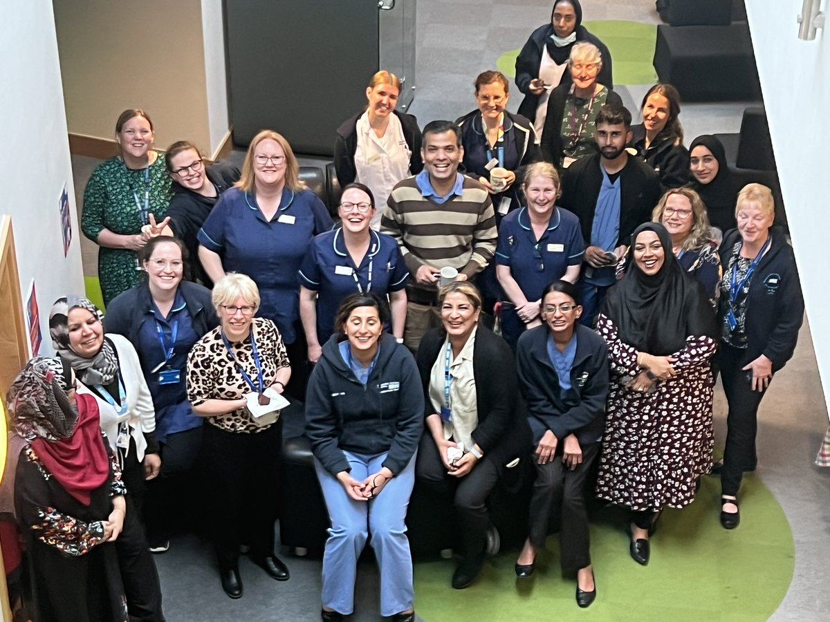 What a great team <a href="/CityOfResearch/">CityOfResearch</a> 

#internationalnurseday