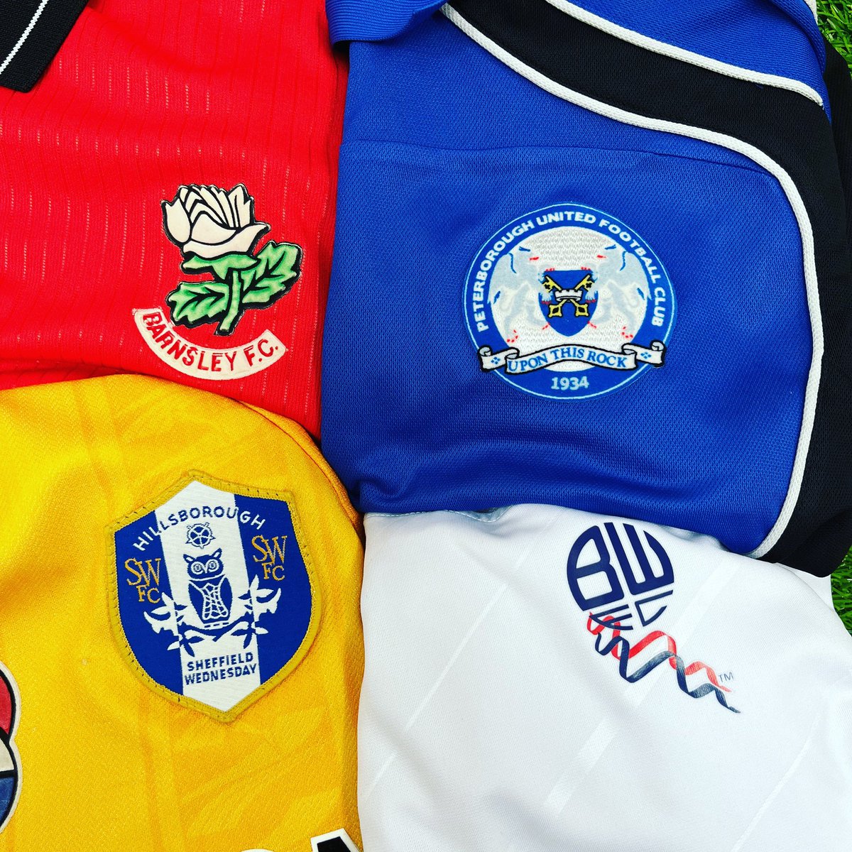 ⚽️League One Play-Offs ⚽️ 

Who’s going up? ⬆️ … who will be joining Plymouth and Ipswich in the championship? 

#football #footballshirts #footballshirtcollection #historicfootballshirts #classicfootballshirts #leagueoneplayoffs #leagueone #championship #footballmatch