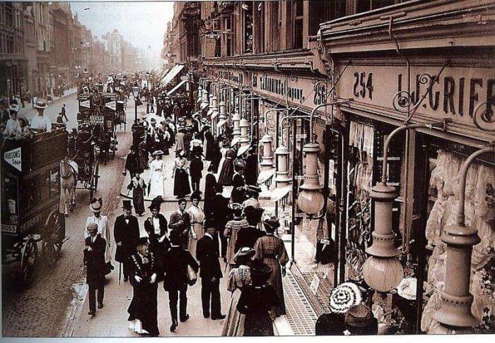 How Oxford street looked in the late 1800s
