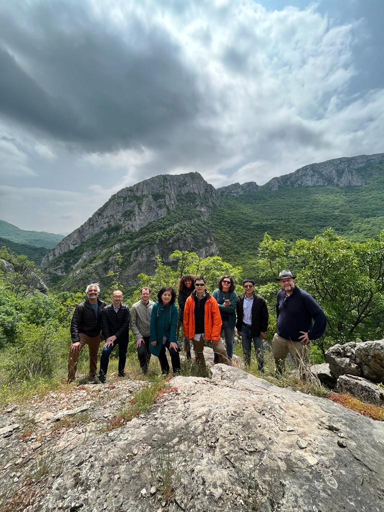 RoksandicM's tweet photo. #meetthechibanians at #Balanica caves in #Sićevo gorge. With "some colleagues" @paleobae @johnhawks @MMartinonT @Radovic_P @FridoWelker @leslieaiello @_lschroeder https://t.co/E2KNWdXDjZ