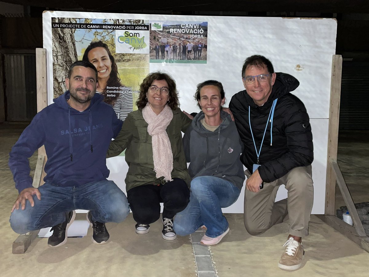 roger_rcj41's tweet photo. Amb moltes de ganes de continuar escoltant i explicant-nos! 

#somcanvi #jorba https://t.co/omqXkTDUFn
