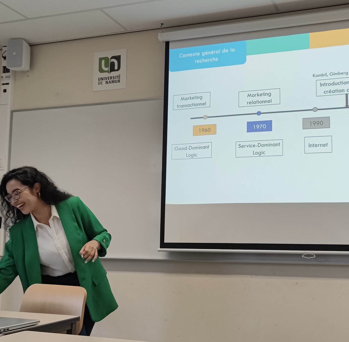 Welcome to Zineb Bouchriha ! A PhD student from ENCG-SETTAT who will spend the next 2 month with the <a href="/Cercle_Nadi/">UNamur - CeRCLe/NaDI</a> <a href="/NADI_institute/">NADI - Namur Digital Institute @UNamur 🎓</a> team 😊

Zineb works on Mobile commerce and value co-creation in emerging countries, especially in Morocco. 
 
We wish you an inspiring stay🤗