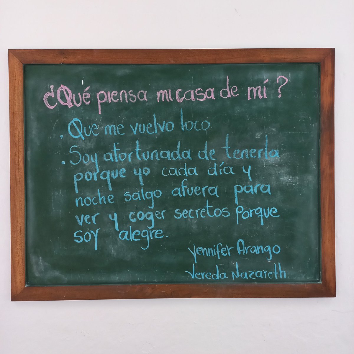 RuralEspiritu's tweet photo. LOS TABLEROS DEL LABORATORIO DEL ESPÍRITU
Biblioteca Rural - Centro Comunitario.
🎼📖📚✏️🎶💗👱♂️👩🦱👩🦳👩🎨👩🏫👨🌾👩🌾👷👨🦽🏡🌄🐕🐈🌿🐛
#lecturayescrituracreativa. #FomentoArtisticoyCultural #EducacionComplementaria #LaboratorioDelEspiritu #ElRetiroAntioquia #Biblioteca #BibliotecaRural https://t.co/WHHbpmCBfQ
