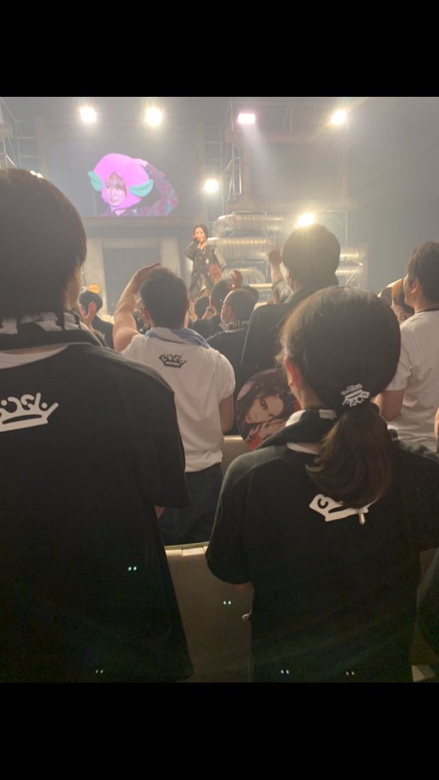 りんはる tweet media