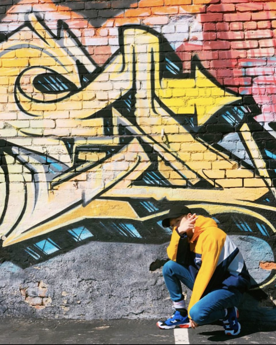 dailyltm's tweet photo. Taemin in Los Angeles, 2018 💛 https://t.co/ERp9EQpVIg