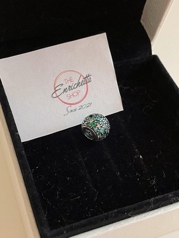 #Pandora che vendo su <a href="/Vinted/">Vinted</a>. #charm #pandora #bracelet #vinted #charms #oceanmosaic #originalpandora #vintedshop #inlove  vinted.it/donna/accessor…