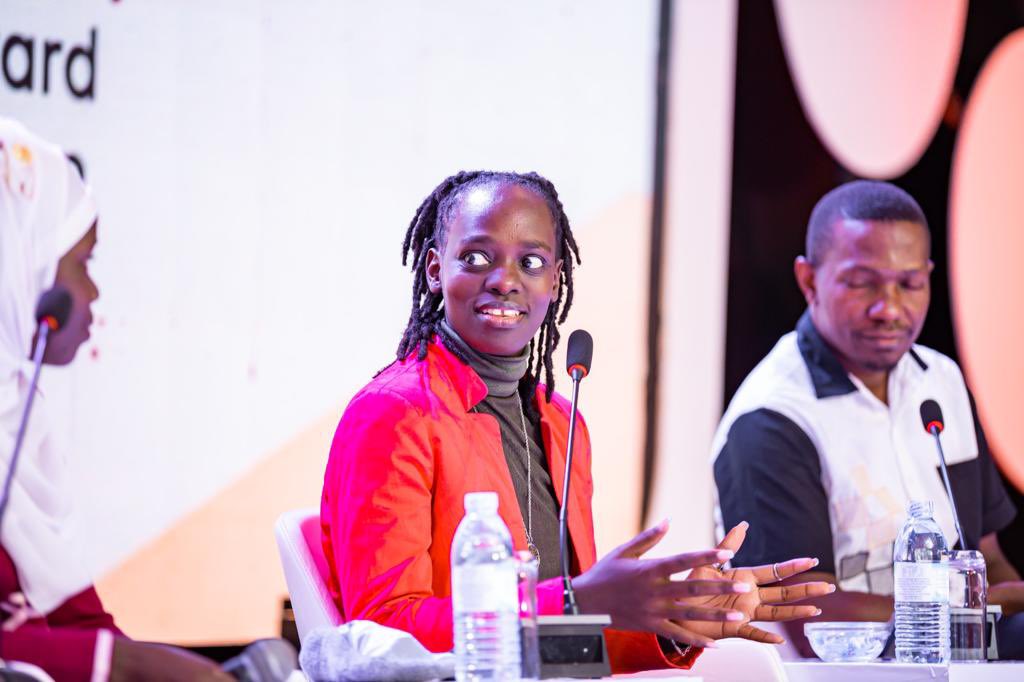 AsiimweHajarah's tweet photo. Representing young women on a panel discussion where we talked about empowering  #AGYW to take up spaces and opportunities when it comes to businesses and innovations hosted by @MastercardFdn  
#nextwaveprogram
#empoweredwomen 
@KabasamboE @AnretTech @EGPAF @Acts101U https://t.co/cMR1zp6SDo