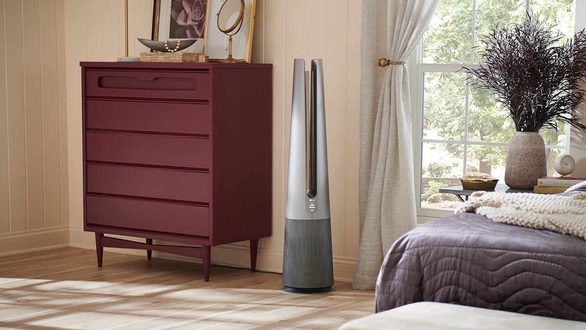 Experience fresh air indoors. The #LGAeroTower traps 99.7% of dust and fine particles for cleaner air. #LGUS #LGFam <a href="/LGUS/">LG Electronics</a>