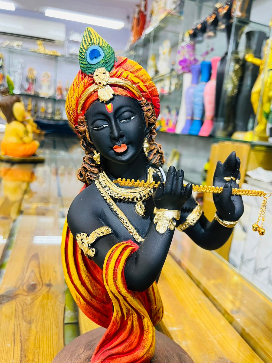 prayoshaha48891's tweet image. Excited to share the latest addition to my #etsy shop: MorPankhi Lord Krishna in Semi Precious Stone Work - South Indian Make - Dharma Exclusive etsy.me/3MkGWuN #krishnastatue #marbalkrishnastatu #lordkrishna #hindudivinecouple #radhakrishnamorti #dustmarblekri