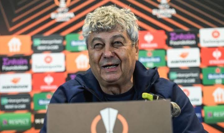 💥 'Fenerbahçe Lucescu ile ilgileniyor.'

🗣 Sport. Ro

Haber linki 👇

sport.ro/cautare?q=Luce…