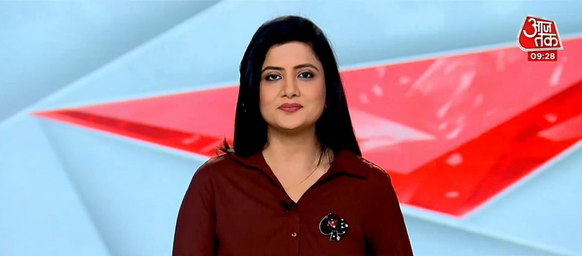 Watching Morning Prime Time top news with complete in depth details and analysis do watch now @nehabatham03 for latest news show only on #Aajtak 
#9bajgaye 
#AnchorShoot