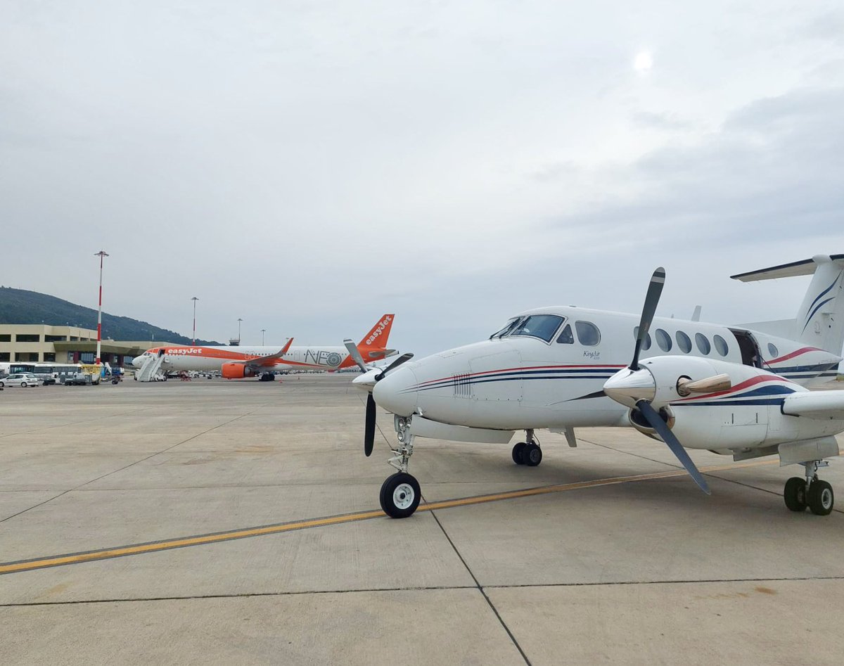 With a stop to collect urgent cargo in Malpensa, GMEGN arrives at Rhodes “Diagoras” Airport as CBM88! 🧰 🔧 ✈️