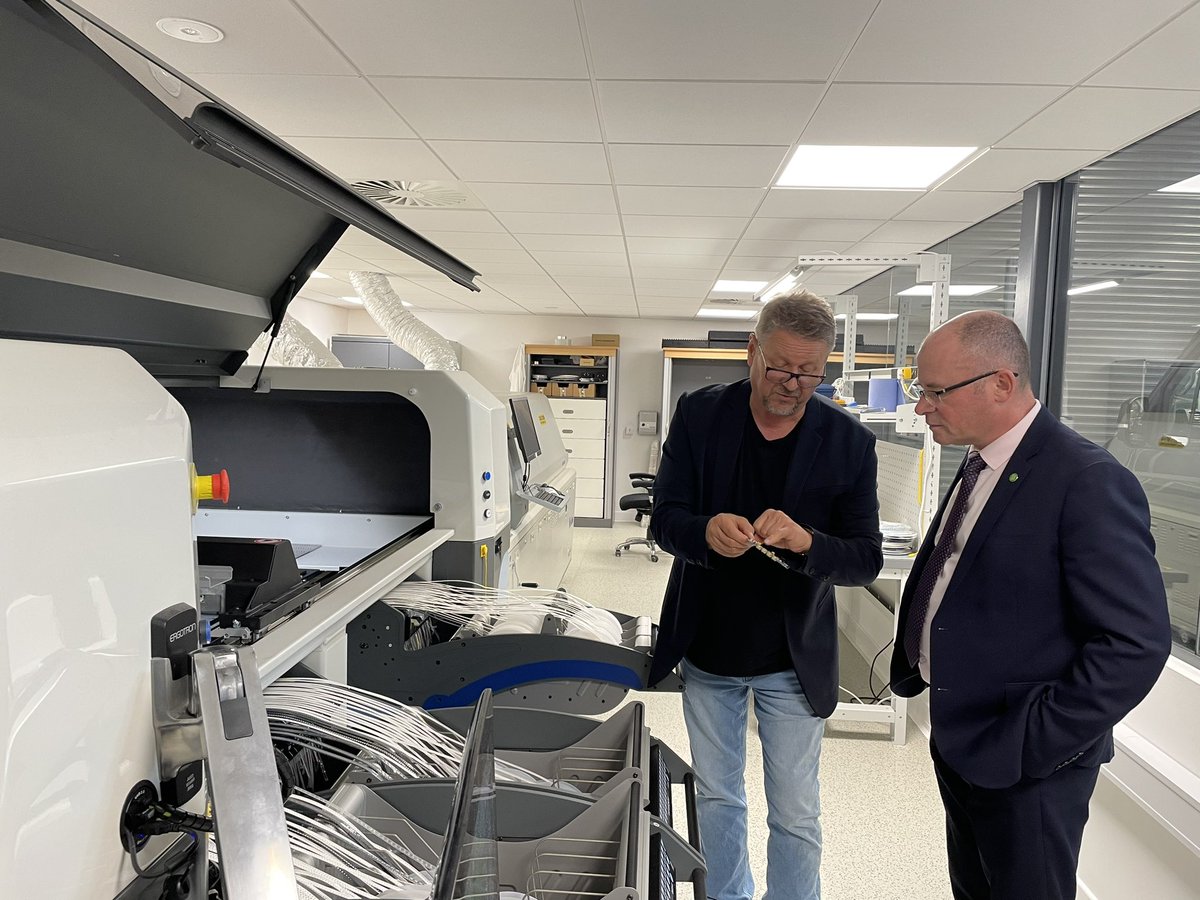 It was a pleasure to welcome Blyth Valley MP, Ian Levy, to @JRDynamics today as part of RIA’s Rail Fellowship Programme. Ian was able to see first-hand the cutting-edge technology being manufactured by the company, which is making the railway safer and more efficient.