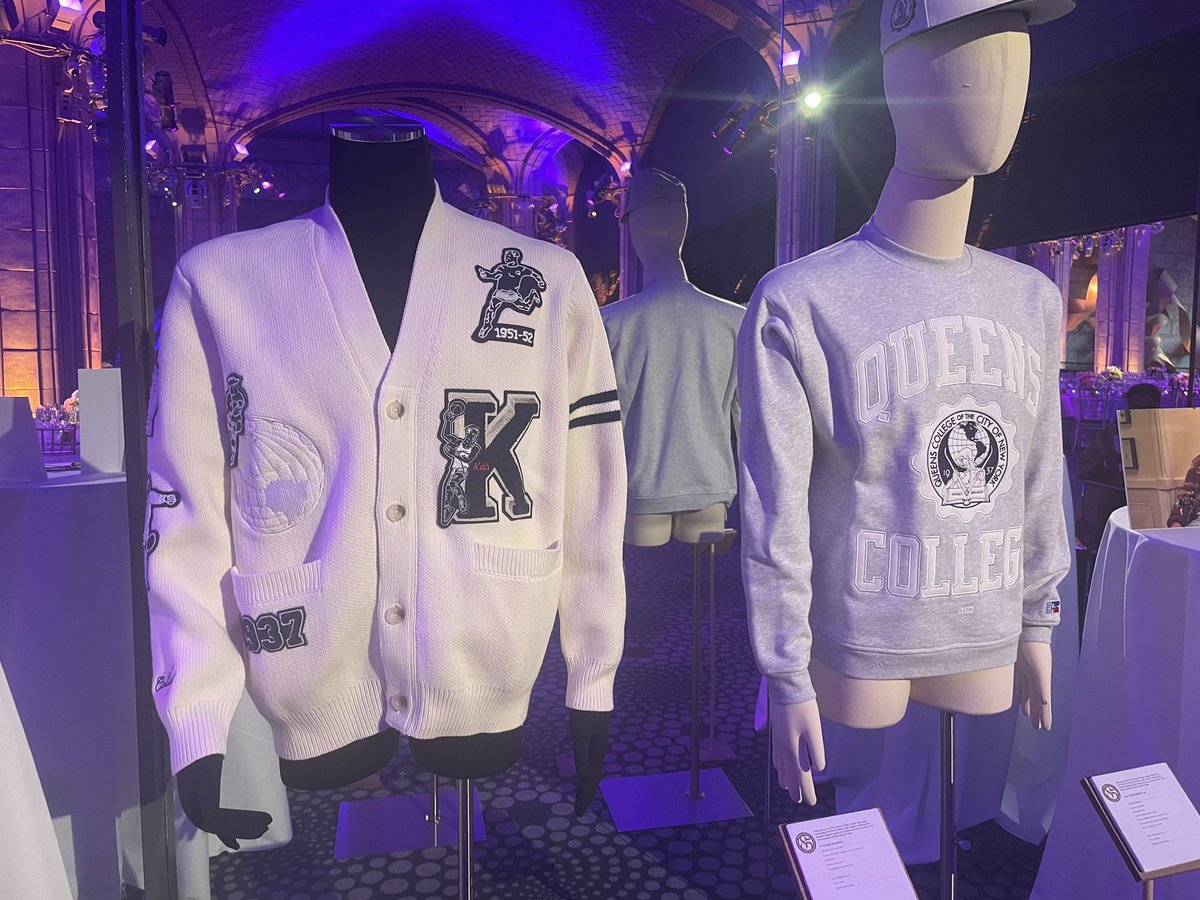 Lillian_Zepeda's tweet photo. Via auction at the Queens College Foundation gala, a few lucky donors were able to walk away with these exclusive KITHxQC threads while raising money to support our students. https://t.co/yDP7hlNyz7