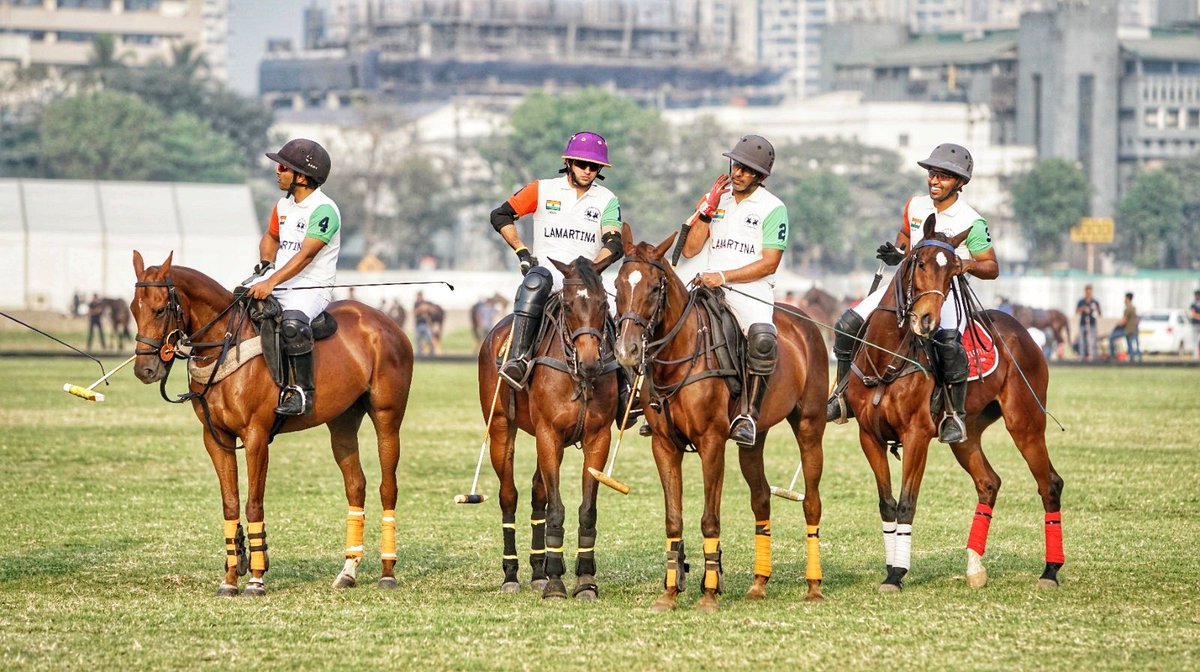 Squad lined up for the weekend 😎
#tgif #ｔｇｉｆ #weekendvibes #weekendishere
.
.
#horse #horserider #equestrian #equine #mumbai #sports #thingstodoinmumbai #events #polo #polosports #behindthescenes #poloplayers #poloplayer #chukker #chukkergame #power #passionate