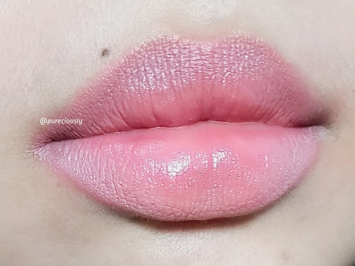 pureciously's tweet photo. Salah satu koentji keberhasilan lippies menurutku adalah lip care 👄✨ 

Kalau bibir kita lembab, garis bibir itu gak terlalu nampak. Jadi pas dipakein dan dilayer sama lip product hasilnya bakalan muluzzzz https://t.co/nJ3Rfbv7B5