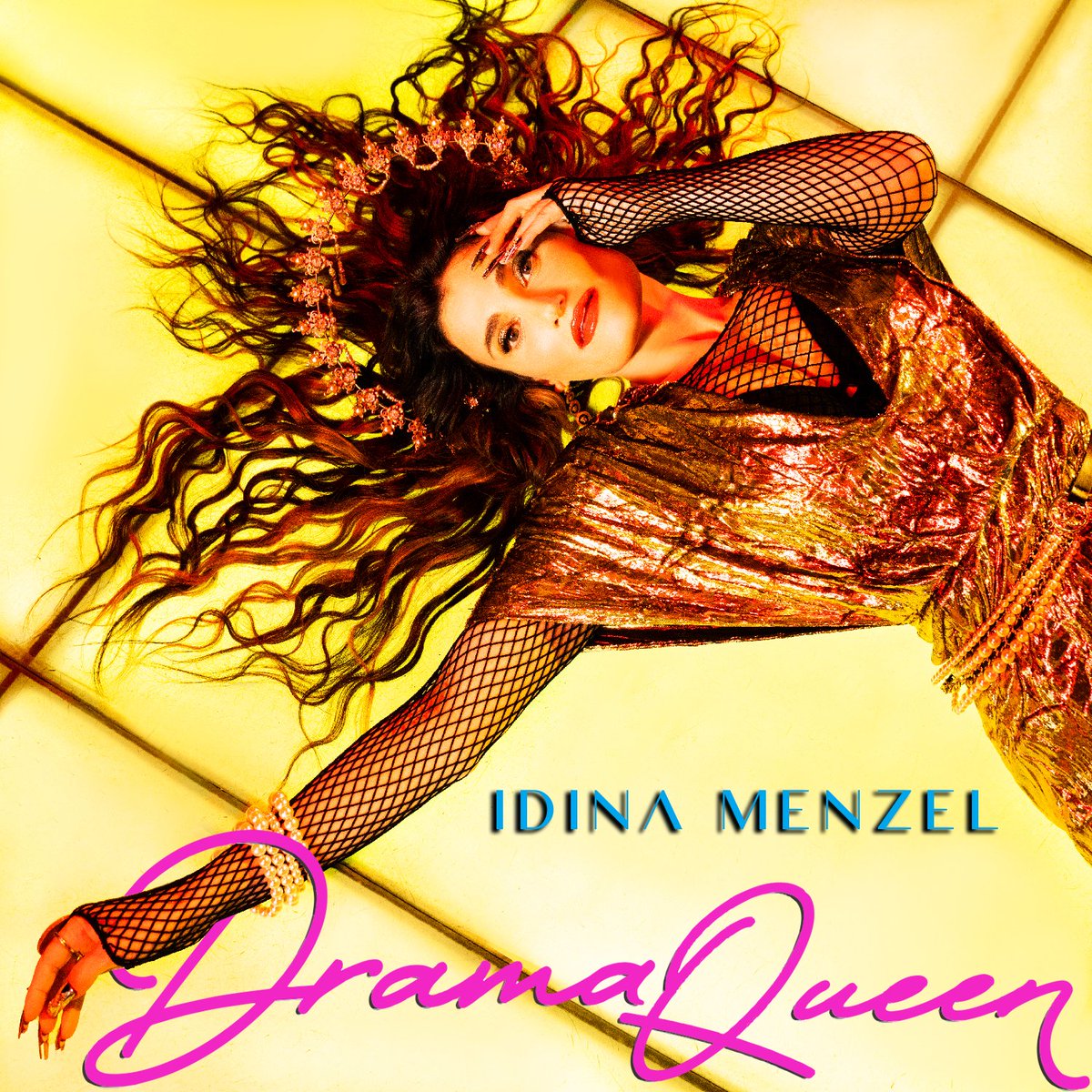 Idina Menzel tweet media