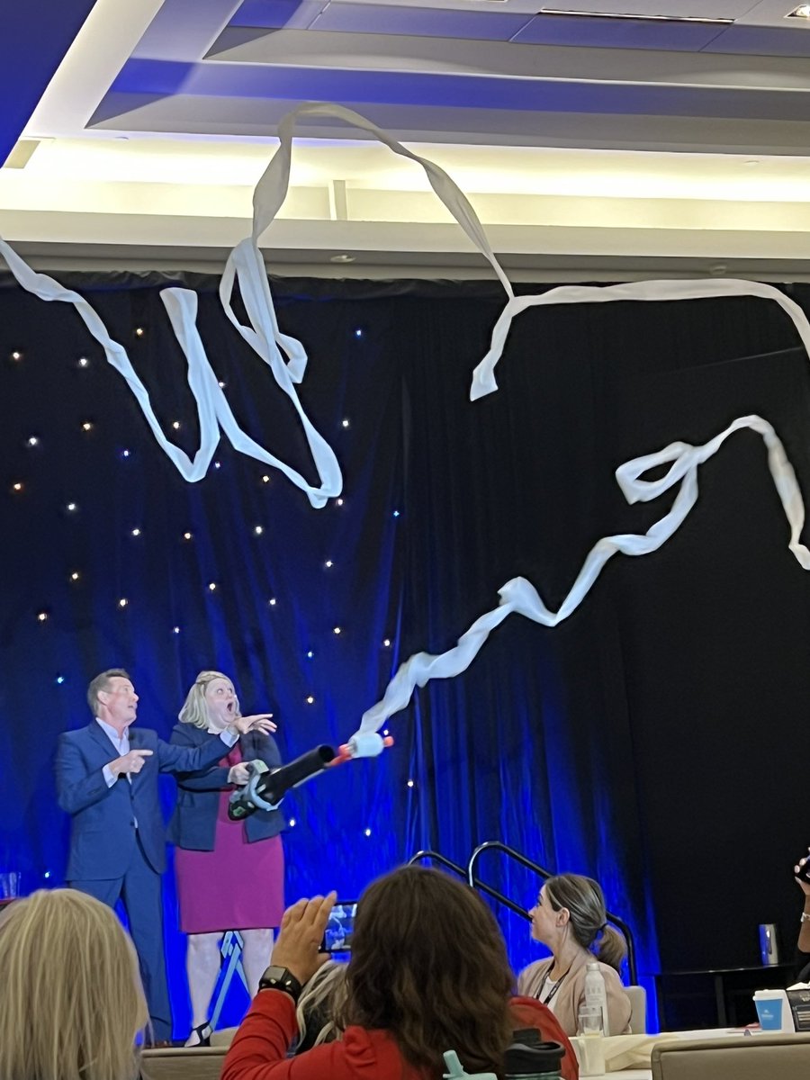 Classroom experiences can’t be bought online. 🎤drop <a href="/kellymgaier/">Kelly Gaier Evans</a>  <a href="/OSLN/">OSLN</a>