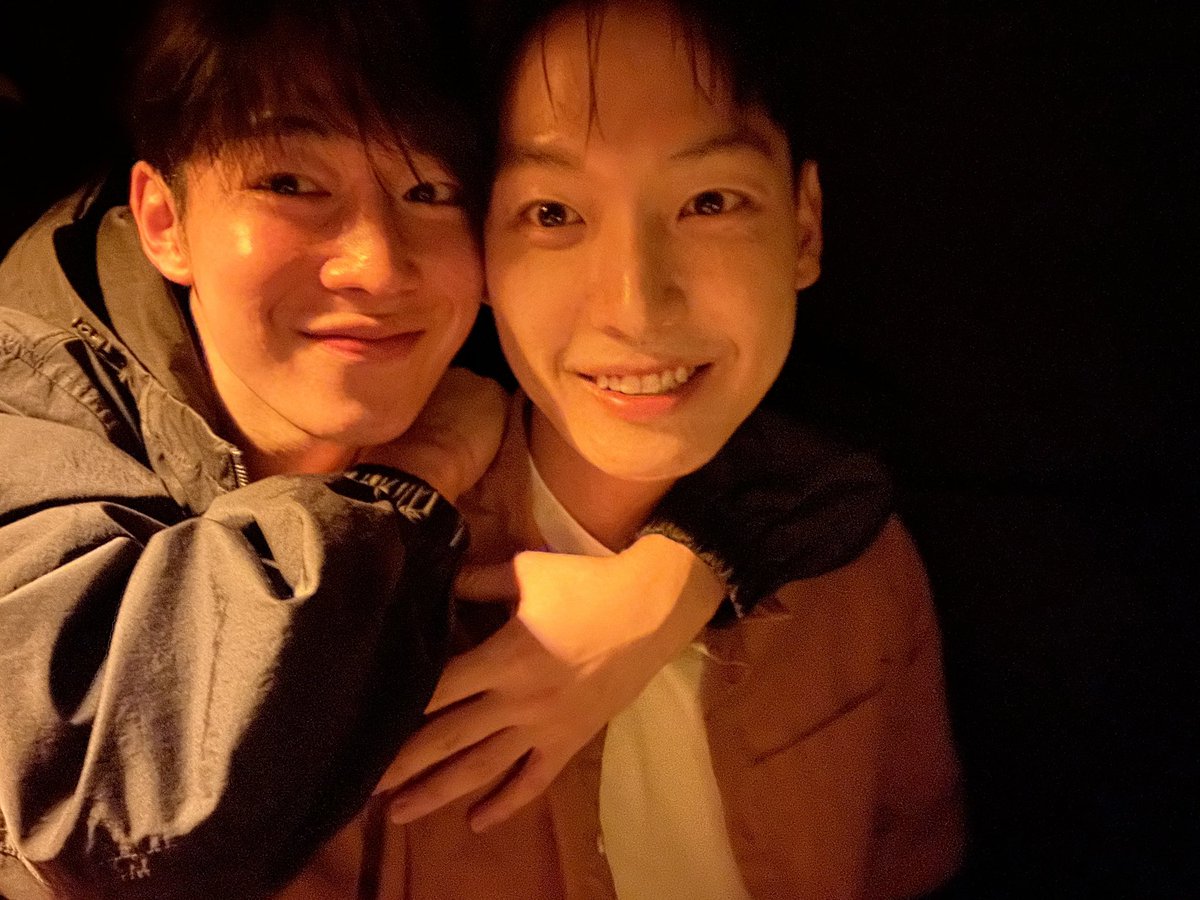 SF9official's tweet photo. #SF9 #DAWON #INSEONG https://t.co/HK59pJrq1v
