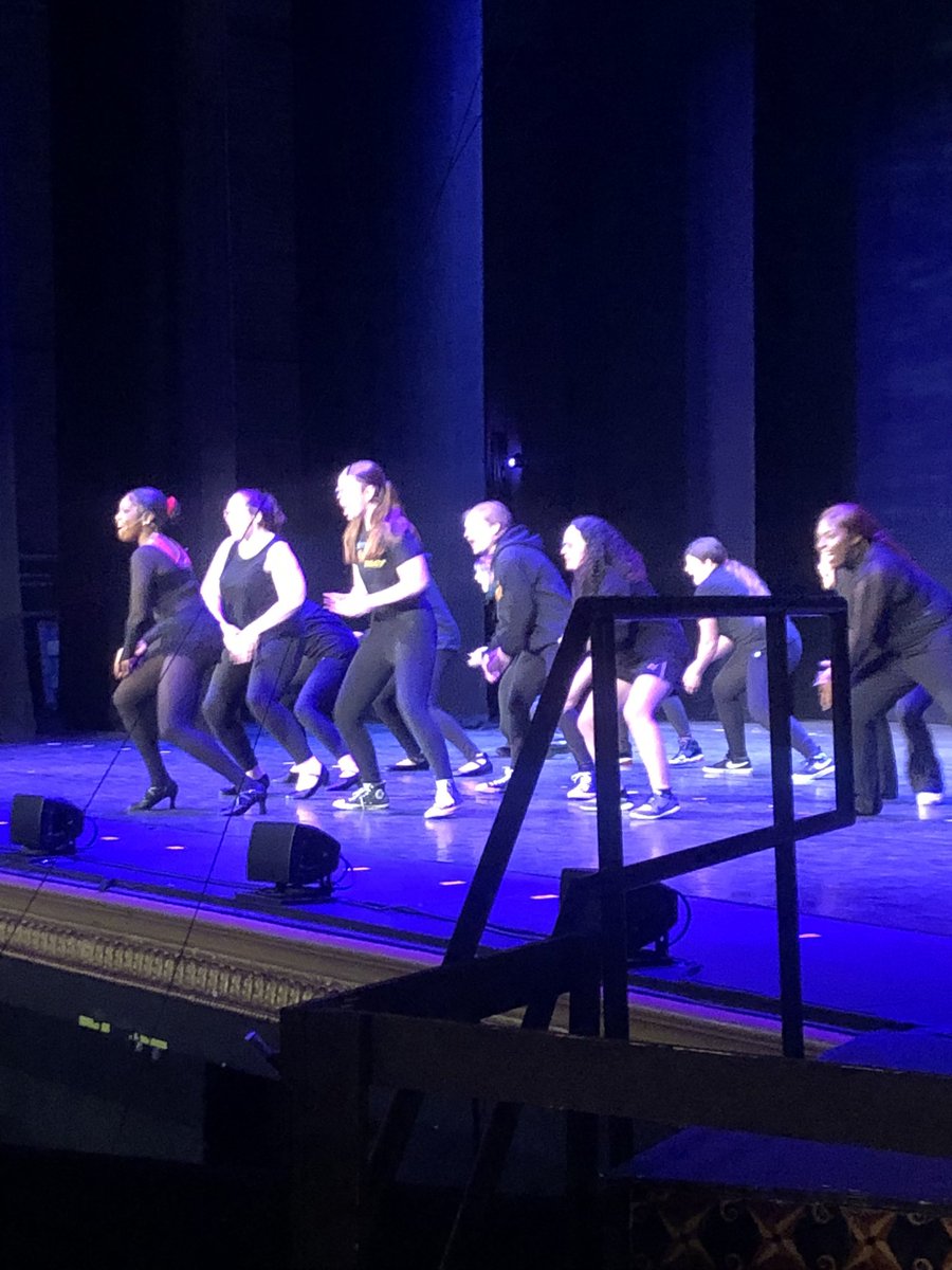 A packed house at Stars of Tomorrow <a href="/RBTLAud/">Rochester Broadway Theatre League</a> #TheatreKids are some of the best! 

rochesterfirst.com/news/a-night-o…