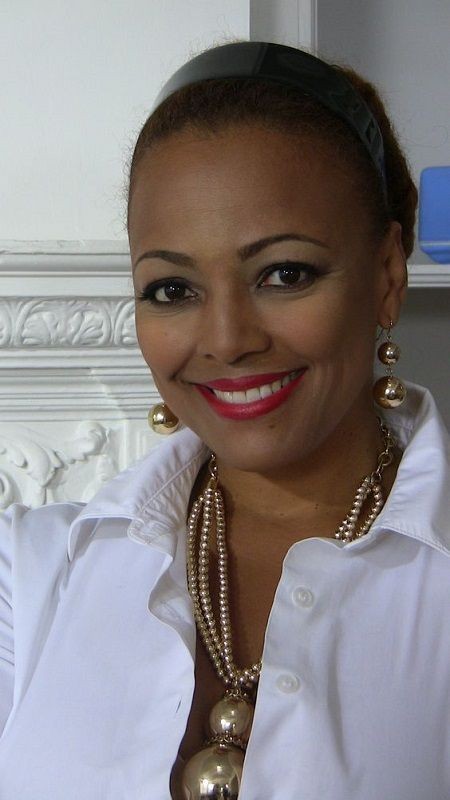 Happy birthday to Kim Fields! She played Trisha in The Golden Palace! 