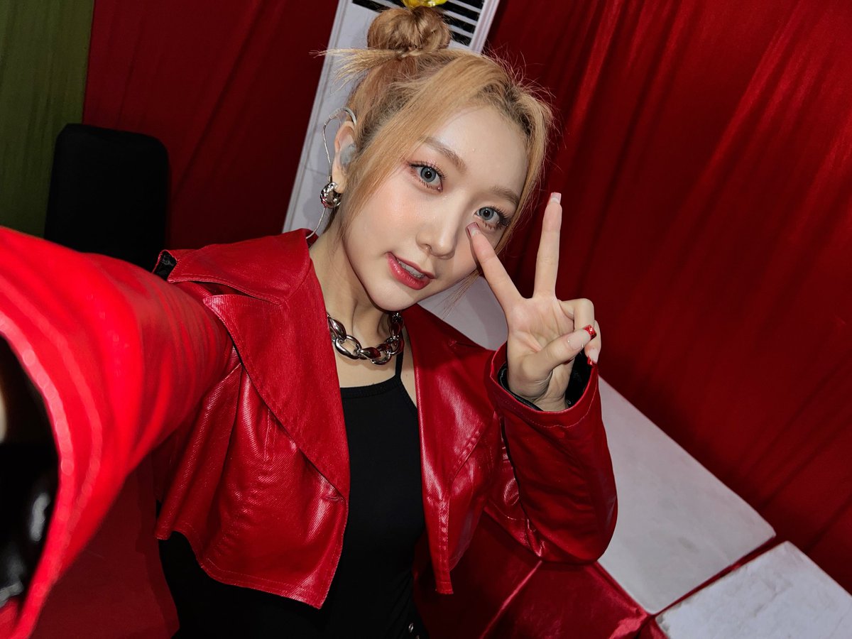 _noong6ooy's tweet photo. @nugupromoter Ayey ayeyyyy DOXA IS COMING 💚💚💚💚💚 LESGOO LESGOOO SECRET NUMBER 💚💚💚💚
SECRET NUMBER IS COMING
#DOXA #SecretNumberNewAlbum
#SECRET_NUMBER #시크릿넘버
@5ecretNumber https://t.co/YkyvgL5mks
