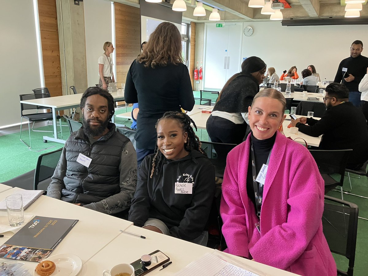 TKATAcademies's tweet image. As part of the #newdealforyoungpeople, one of our amazing @TKATACE leads Robyn from @dphs making connections with the fantastic Rochelle from @BelEveUK and Elliott from @FutureMenUK #achievingmoretogether