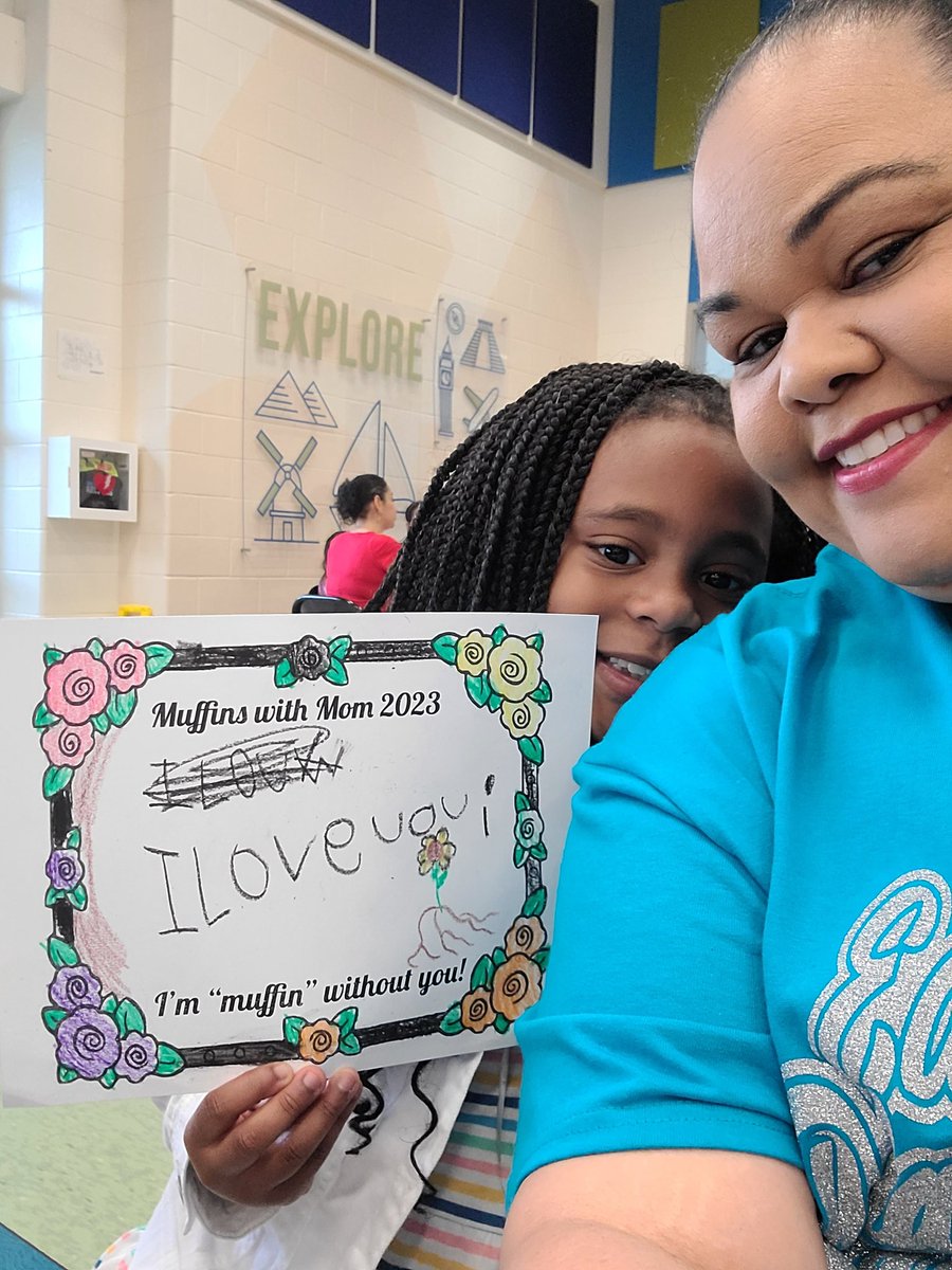 rrwitchet's tweet image. Muffins with mom was a success... I love seeing all of My Parents out and about. Thank you @Vardeman_AISD @Primary_AISD @AldineISD @aldinesped 
#funners #MyBabies #MyParents #AldineConnected #PowerofPrimary #powerofearlychildhood