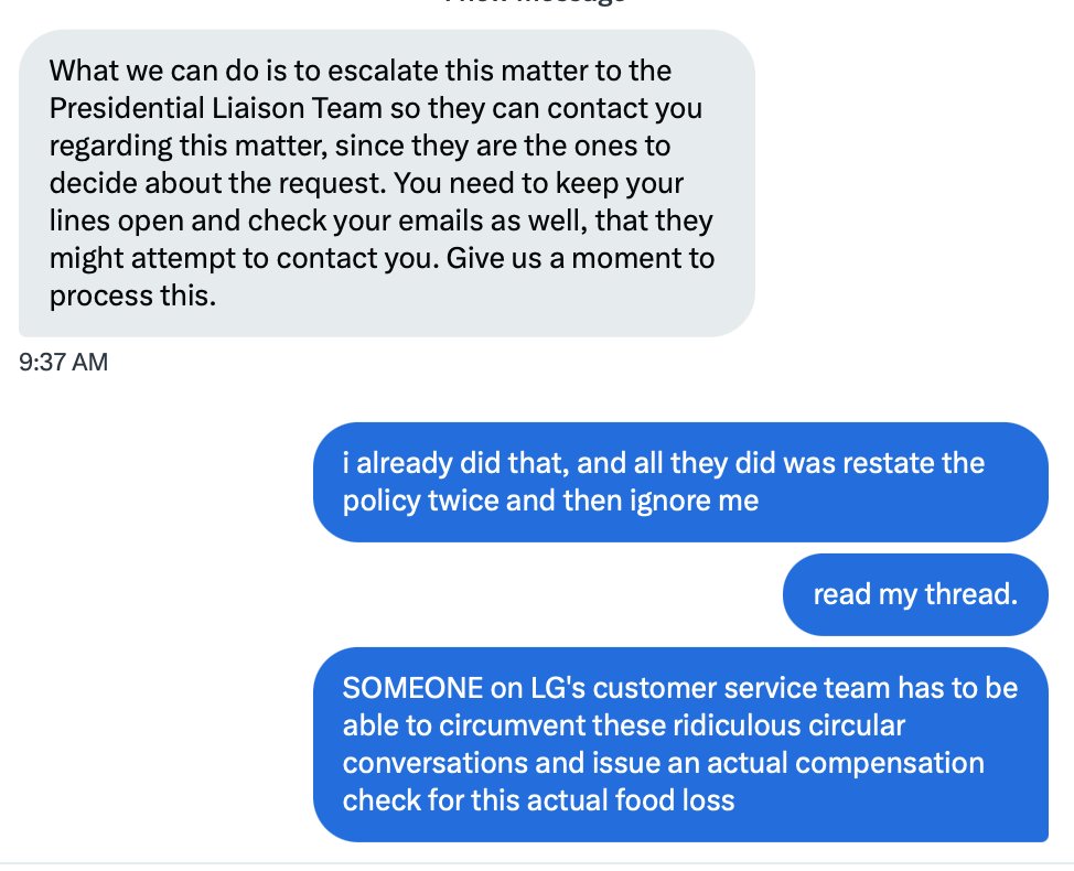 bironicwastaken's tweet photo. #fridgefail LOL. I answered a dozen more questions, sent receipts as asked, sent video and photos of the lost food as asked, and now @LGUS is just repeating the same thing https://t.co/pucoeE11xZ