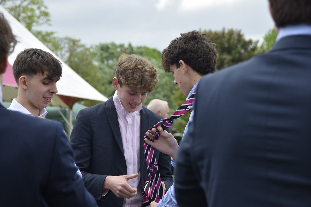 oldabingdonians's tweet photo. Today we celebrated Leavers’ Day and the induction of the Upper Sixth into the Old Abingdonian Club. https://t.co/7oxGFMBFB4