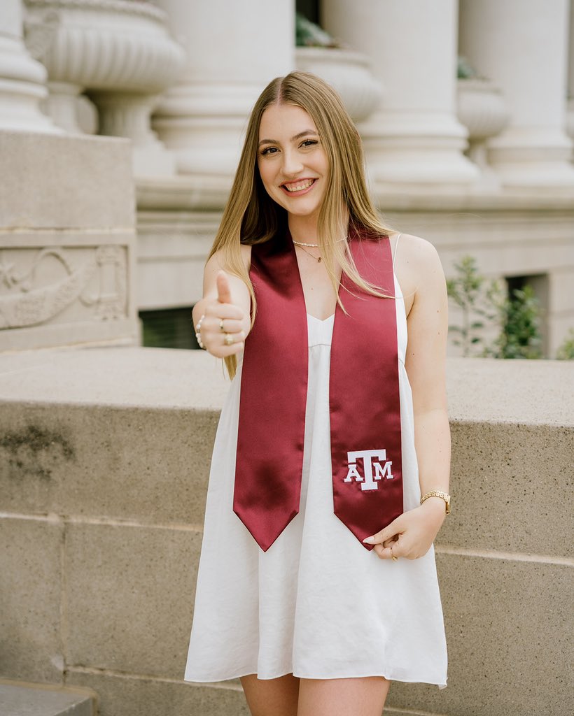 ECreevy's tweet photo. #TAMUgrad happy graduation!! https://t.co/ZceoOmLfY4
