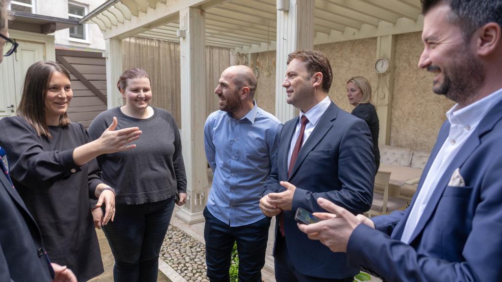 Bujar_O's tweet photo. My sincere appreciation goes to CSO in 🇧🇦. Today I had the opportunity to meet w/ @PCRCBiH @tibihorg Aarhus Center Sarajevo, @BIRN_BiH @pod_lupom reps in #Sarajevo. As our @OSCECiO motto #ItsAboutPeople, we share the same vision: working with the people &amp; for the people. https://t.co/CxQYtbaOsV