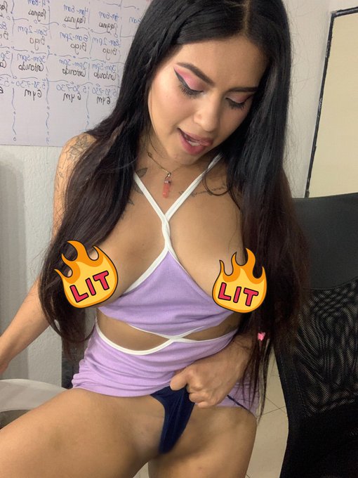 Buenos d&iacute;as, t&uacute; Pan de desayuno 😋 https://t.co/GxFJ8qNV3j