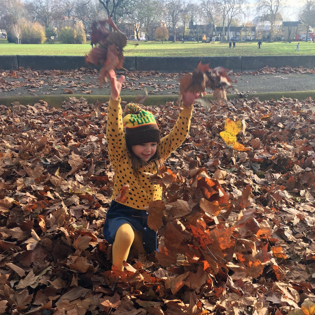 Playing in green space helps children discover the world around them and benefits their wellbeing. We must ensure that all children have equitable access to high quality spaces for play so that these benefits are not lost. #NCDUK2023
