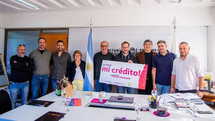 ‼️MÁS CRÉDITOS PARA EMPRENDEDORES DEL TURISMO. Estamos en diálogo con el Secretario de  Turismo de la Provincia, Luis "Piri" Macagno‼️

🎙"Esta semana entregamos más créditos para prestadores, así que estamos muy contentos..." Expresó Macagno