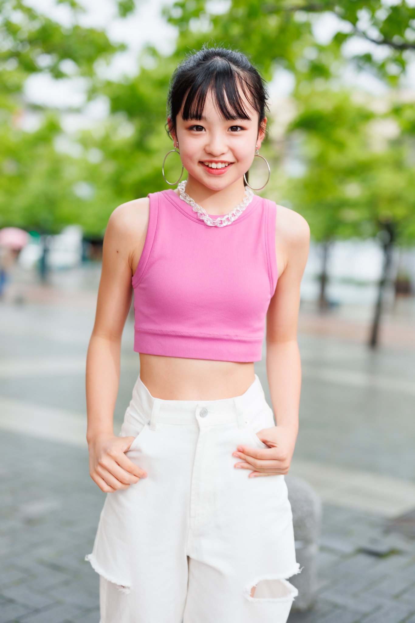 Fv7s8uUXgAIMS8h.jpg:large