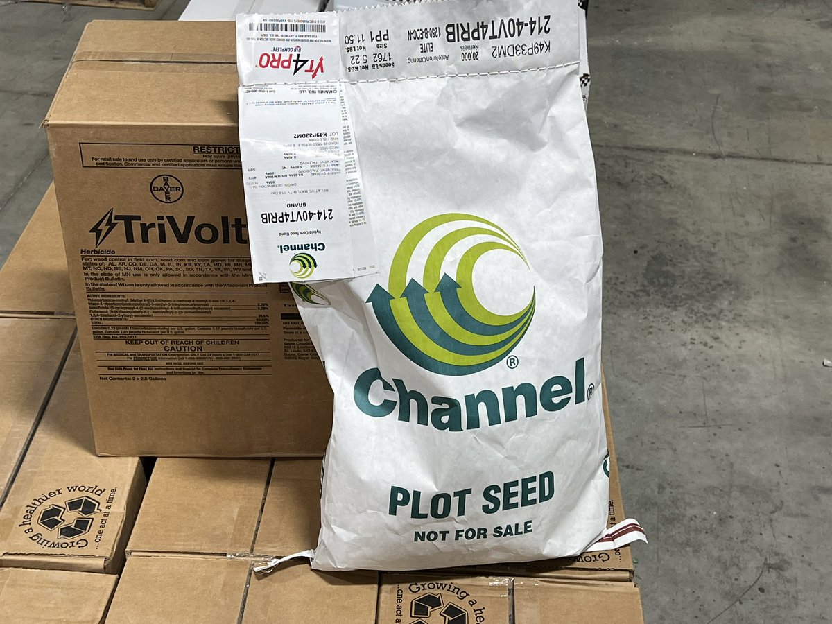AllianceAgSolu1's tweet image. Final @ChannelSeed corn market development plot is in the ground. Very thankful for the opportunity to work and learn with the best growers in Central Missouri.  

✅ Preceon Smart Corn 
✅ VT4 PRO 
✅ Trecepta
✅ SmartStax/SmartStax PRO
✅ VT2 PRO

@BayerTraits @Bayer4CropsUS 🇺🇸