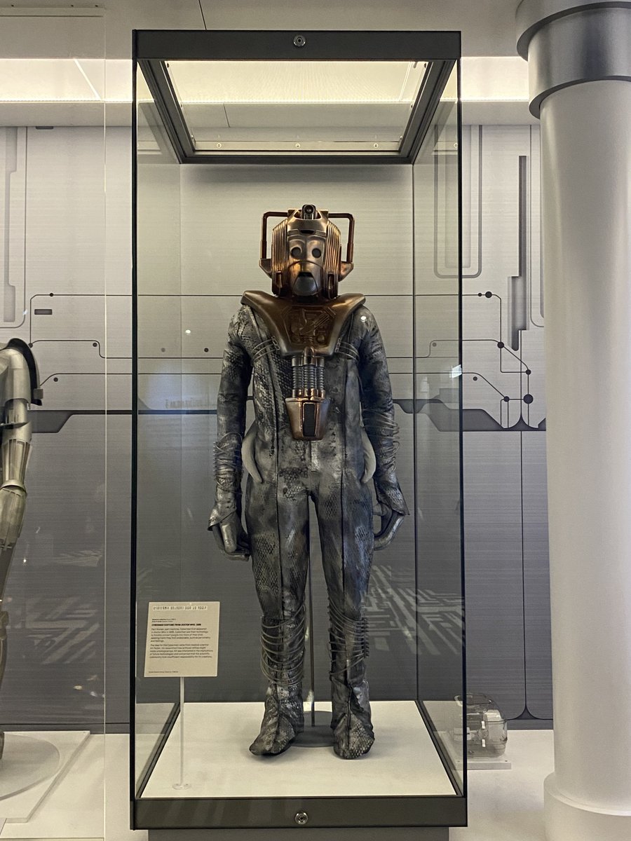 sciencemuseum's tweet image. A new visitor has boarded the Azimuth… the Cyberman has arrived in our Science Fiction exhibition! 

These part human, part machine creations have been terrifying #DoctorWho viewers since 1966. 

See it (if you dare!) until 20 August: bit.ly/3nWb3zk